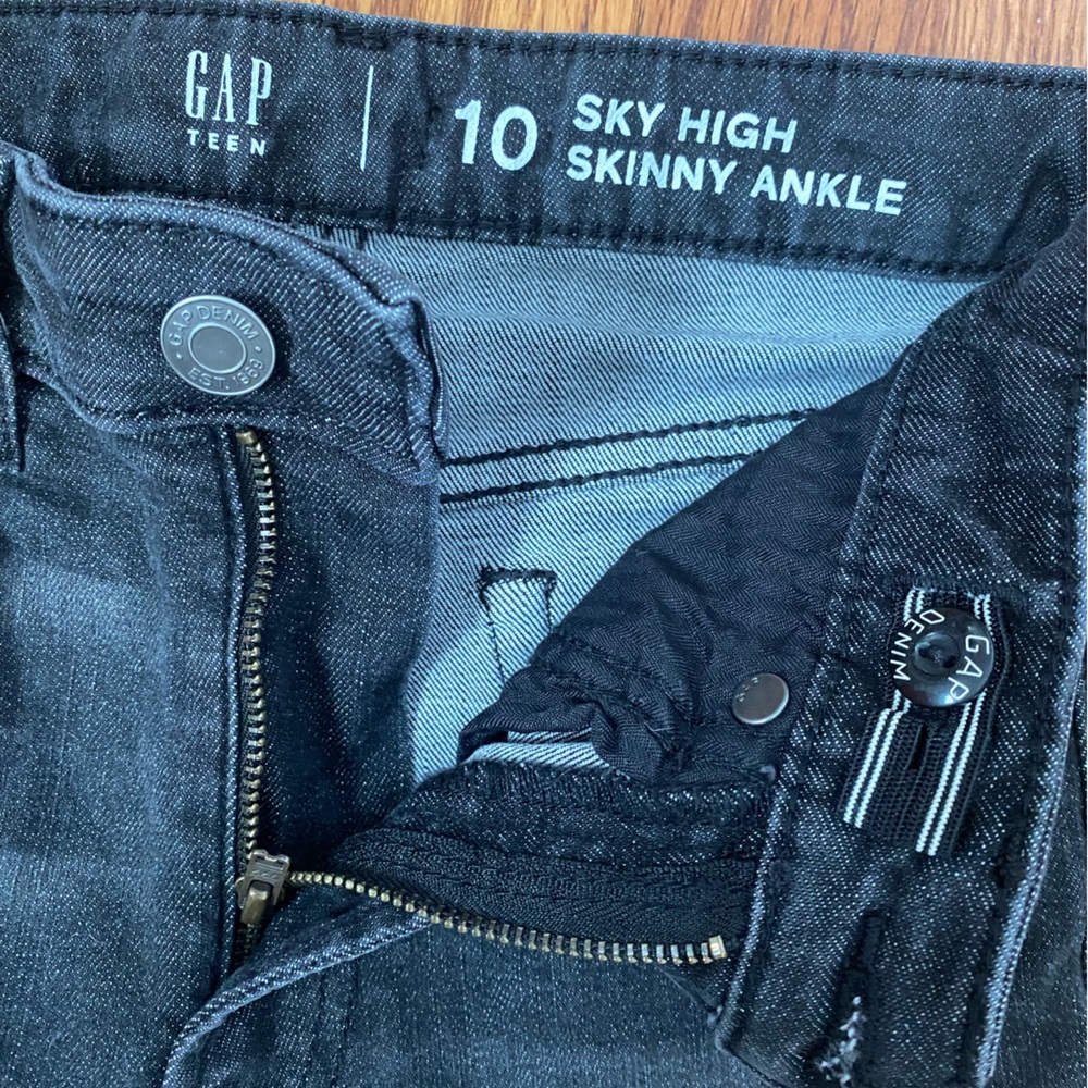 Gap Sky High Skinny Jeans Size 10
